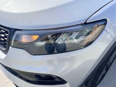 New 2026 Jeep Compass Limited image 8