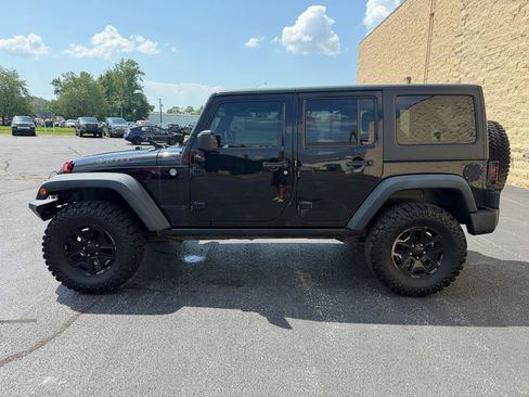 Used 2014 Jeep Wrangler Unlimited Sport AWD/4WD image 2
