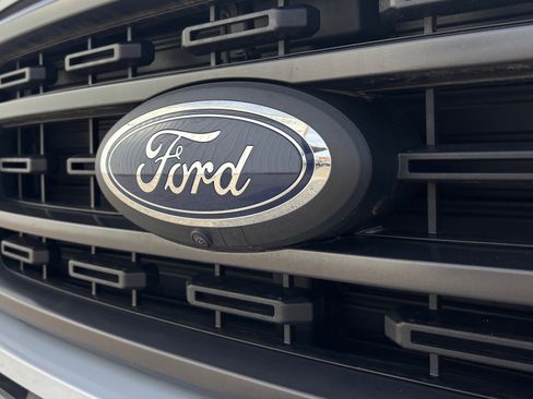 Certified 2022 Ford F150 XLT w/ Equipment Group 302A High image 17