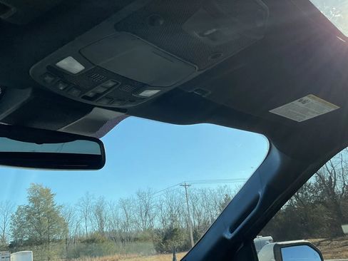 Used 2020 Ford F150 Lariat w/ Equipment Group 502A Luxury image 47