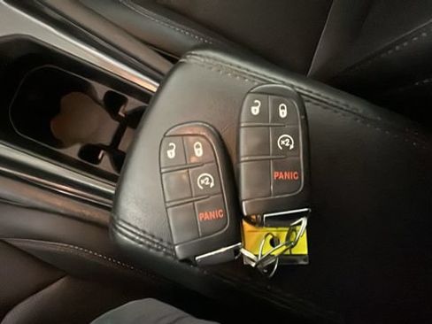 Used 2023 Jeep Compass Latitude AWD/4WD image 20