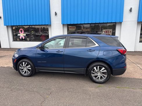 Used 2023 Chevrolet Equinox LT image 14