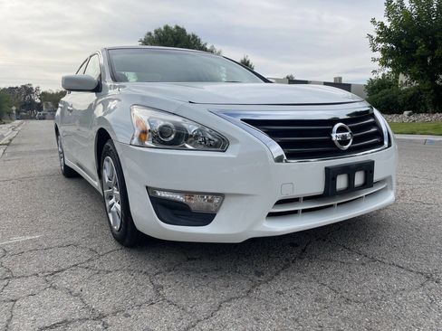 Used 2015 Nissan Altima 2.5 S image 8