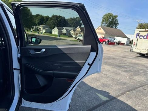 New 2025 Ford Escape Active w/ Active Premium Tech Pack AWD/4WD image 16