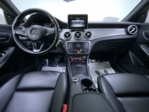 Used 2016 Mercedes-Benz CLA 250 image 18