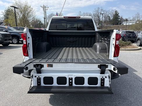 New 2026 Chevrolet Silverado 1500 LT Trail Boss w/ Convenience Package II AWD/4WD image 27