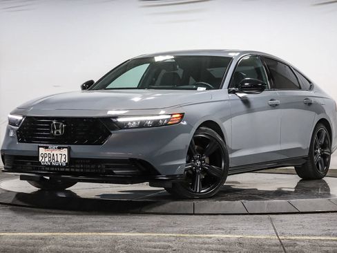 Used 2024 Honda Accord Sport image 1