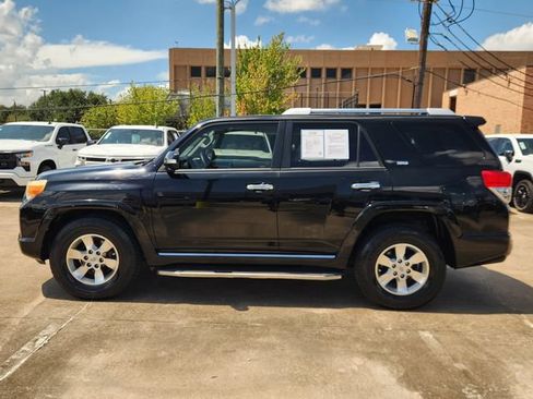 Used 2012 Toyota 4Runner SR5 w/ Convenience Pkg RWD image 4