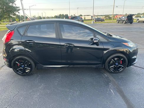 Used 2017 Ford Fiesta ST FWD image 8