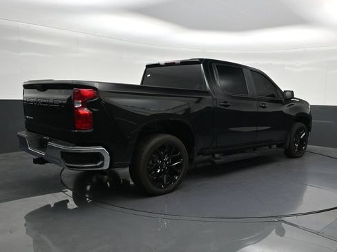 Used 2024 Chevrolet Silverado 1500 LT AWD/4WD image 5