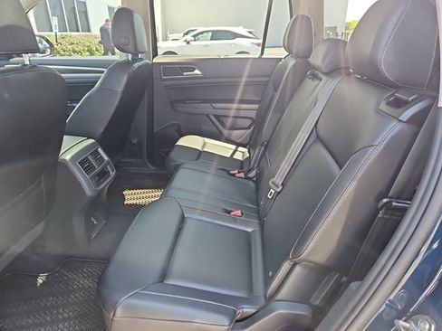 Used 2019 Volkswagen Atlas SE AWD/4WD image 3