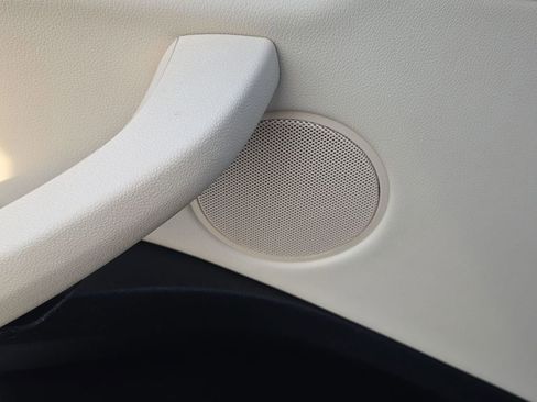 Used 2022 BMW X3 sDrive30i w/ Premium Package 2 image 24