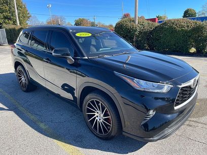 Used 2020 Toyota Highlander XLE