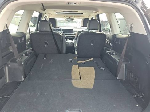 Used 2025 Kia Telluride EX X-Line AWD/4WD image 16