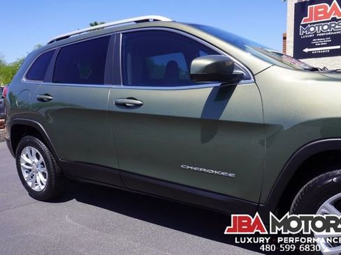 Used 2019 Jeep Cherokee Latitude w/ Popular Appearance Group FWD image 50
