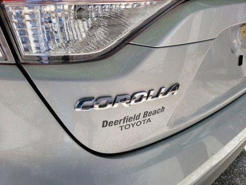 Used 2025 Toyota Corolla LE w/ Convenience Package image 6