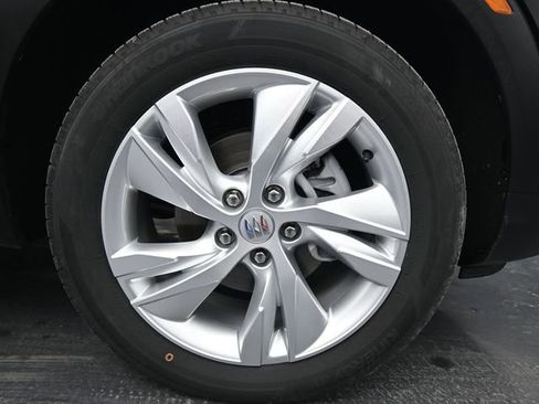 Used 2025 Buick Encore GX Preferred image 33