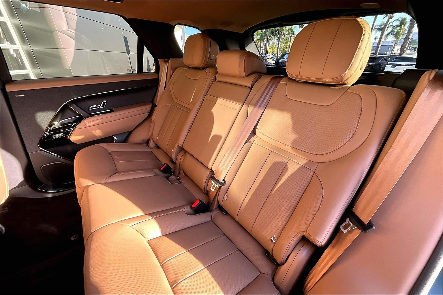 New 2027 Land Rover Range Rover Sport SE AWD/4WD image 10