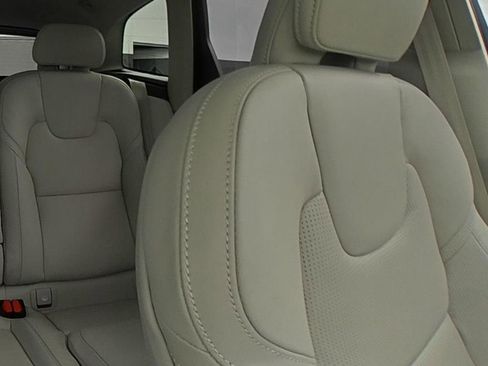 New 2026 Volvo XC60 T8 Ultra w/ Climate Package PRO AWD/4WD image 31