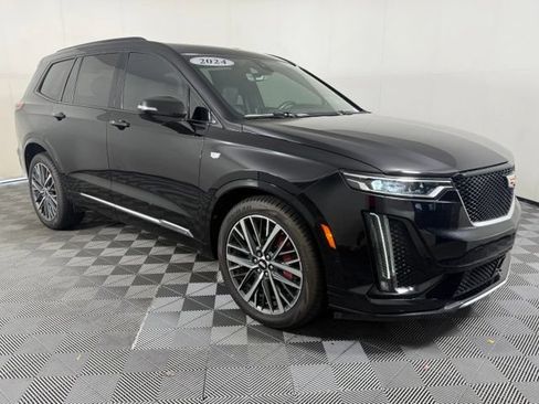 Used 2024 Cadillac XT6 Sport w/ Platinum Package AWD/4WD image 10