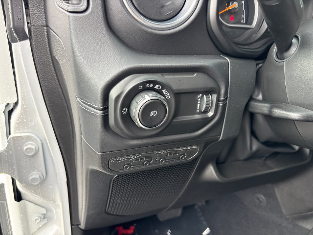 New 2027 Jeep Wrangler Unlimited Sahara AWD/4WD image 17