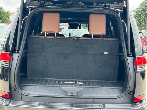 Used 2025 Lexus GX 550 w/ Accessory Package (2T) AWD/4WD image 16