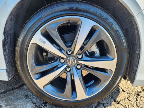 Certified 2025 Acura TLX w/ Technology Package image 21