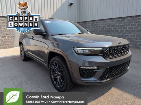 Used 2025 Jeep Grand Cherokee Summit AWD/4WD image 1