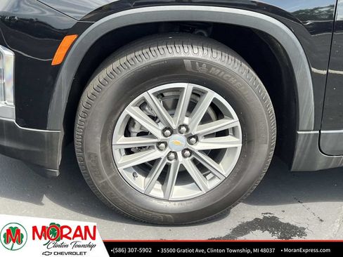 Certified 2023 Chevrolet Traverse LT FWD image 10
