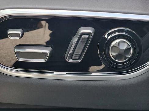 New 2026 Jeep Grand Cherokee L Summit AWD/4WD image 5