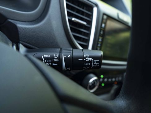 Used 2016 Honda CR-V EX image 24