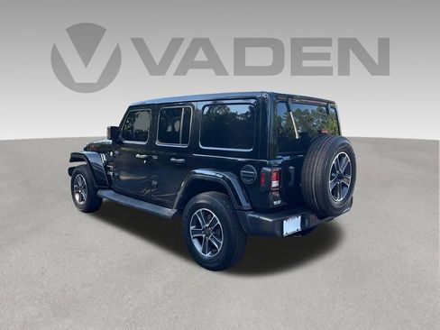 Used 2023 Jeep Wrangler Unlimited Sahara AWD/4WD image 27