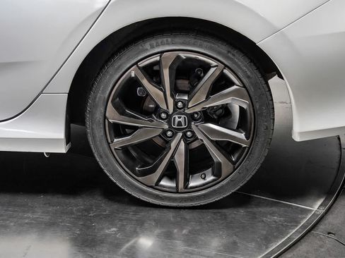 Used 2020 Honda Civic Sport image 10
