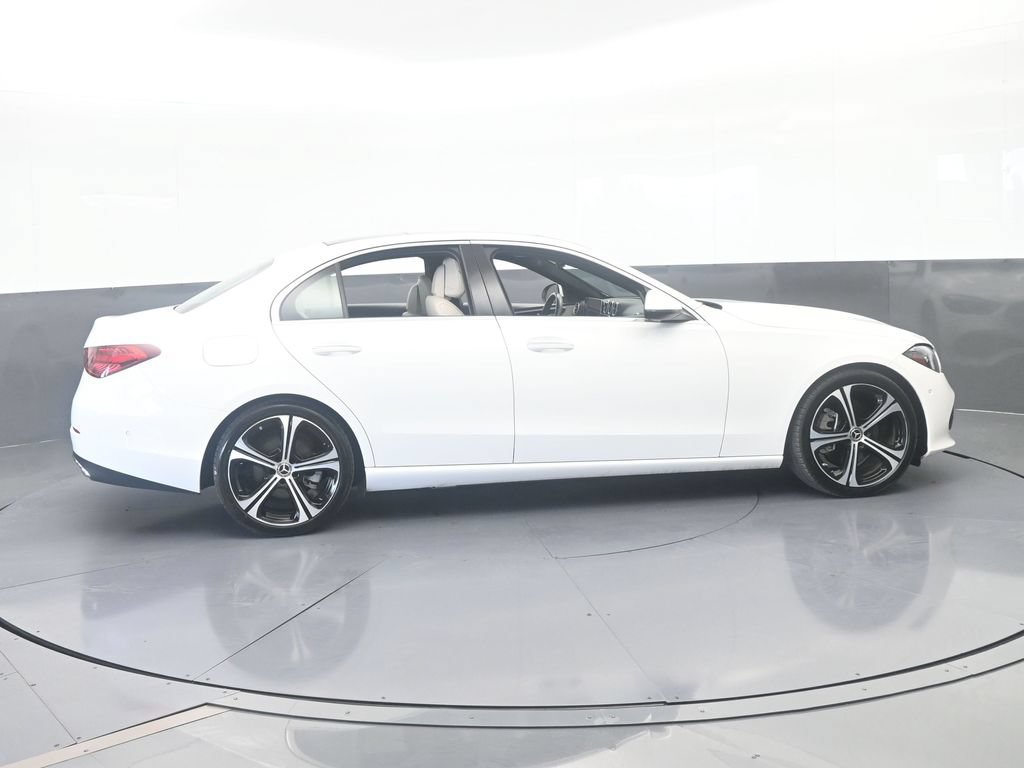 Used 2025 Mercedes-Benz C 300 Sedan image 7