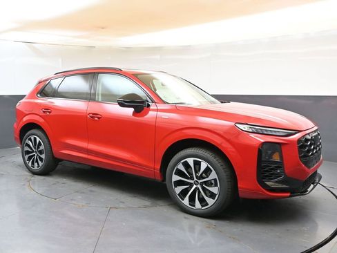 New 2026 Audi Q3 quattro 2.0T AWD/4WD image 7