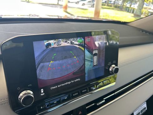 New 2025 Mitsubishi Outlander SEL image 10