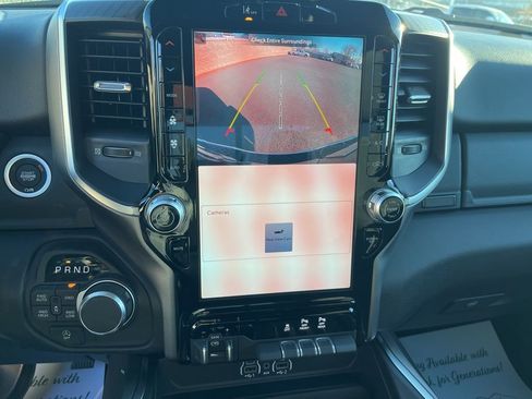 New 2026 RAM 1500 4x4 Crew Cab image 23