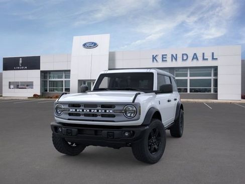 New 2025 Ford Bronco Big Bend w/ Black Diamond Package AWD/4WD image 2