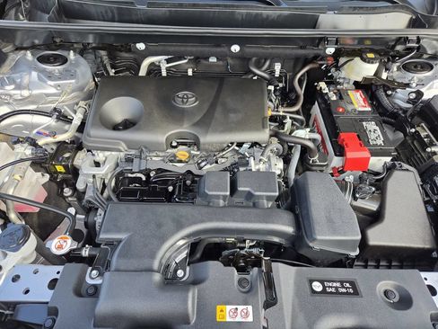 Used 2024 Toyota RAV4 LE FWD image 28