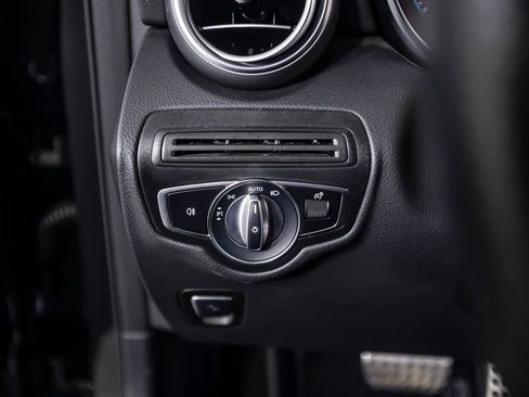 Used 2021 Mercedes-Benz GLC 43 AMG GLC 43 AMG image 32