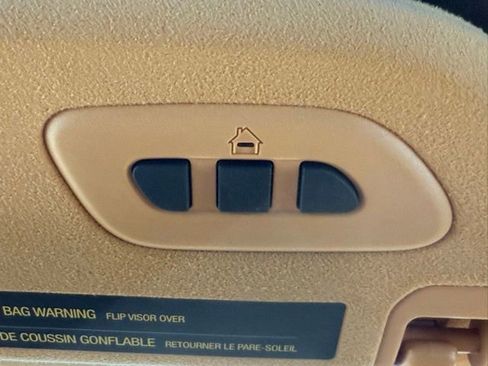 Used 2022 Chevrolet Corvette Stingray Premium Cpe w/ Z51 Performance Package image 34