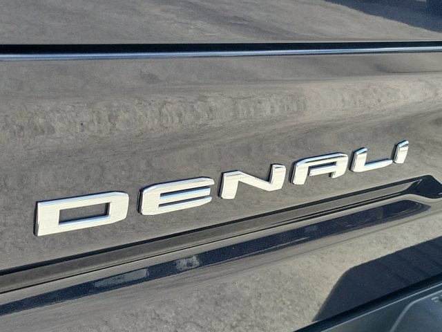 Used 2022 GMC Sierra 1500 Denali AWD/4WD image 12