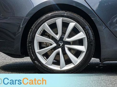 Used 2018 Tesla Model 3 Long Range RWD image 16
