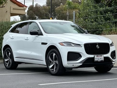 Certified 2026 Jaguar F-PACE R-Dynamic S AWD/4WD image 7