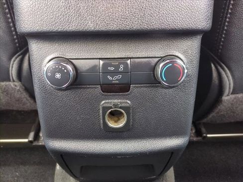 Used 2016 Ford Explorer XLT w/ Equipment Group 202A image 17