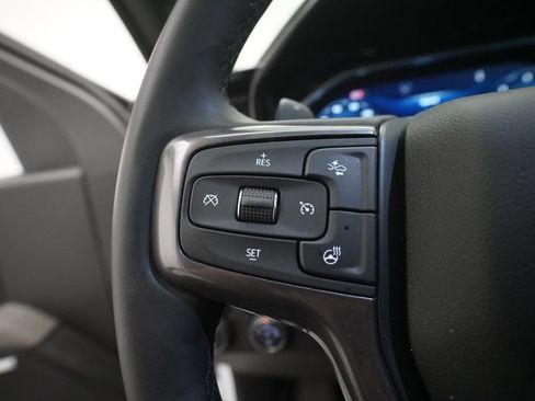 Used 2025 Chevrolet Silverado 1500 ZR2 w/ Technology Package AWD/4WD image 17