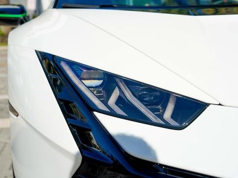 Used 2023 Lamborghini Huracan Tecnica RWD image 38