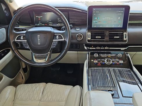 Used 2020 Lincoln Navigator L Black Label w/ Cargo Convenience Package AWD/4WD image 19
