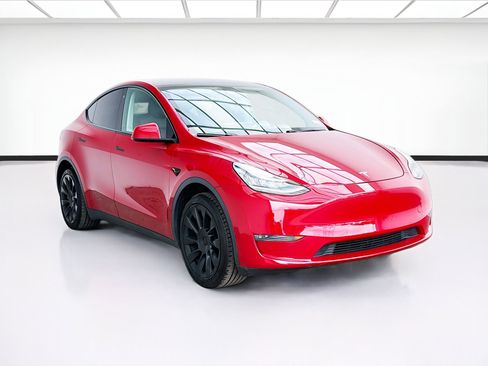 Used 2020 Tesla Model Y Long Range AWD/4WD image 3