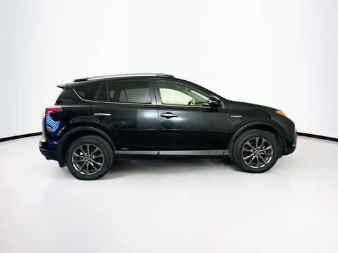 Used 2018 Toyota RAV4 Limited image 10